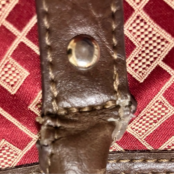 Tommy Hilfiger Tote Bag Zipper Closure - Picture 6 of 9